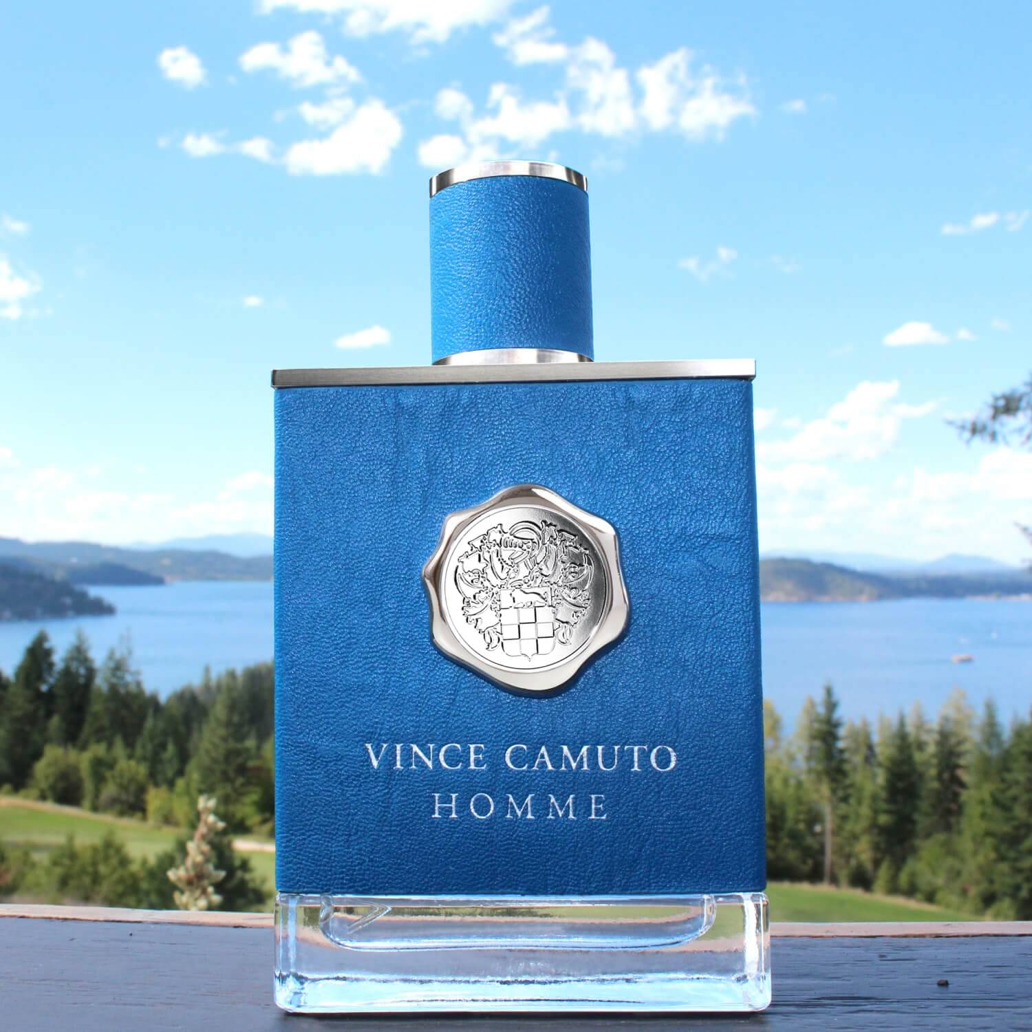 Vince Camuto - Homme Intenso enhances the modern freshness