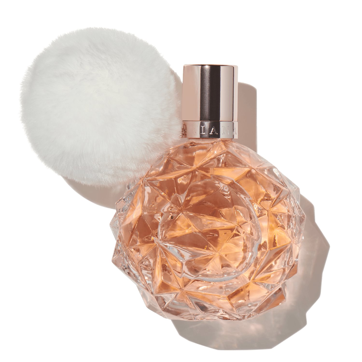 Ariana Grande Ari for $17.95 per month | Scentbird