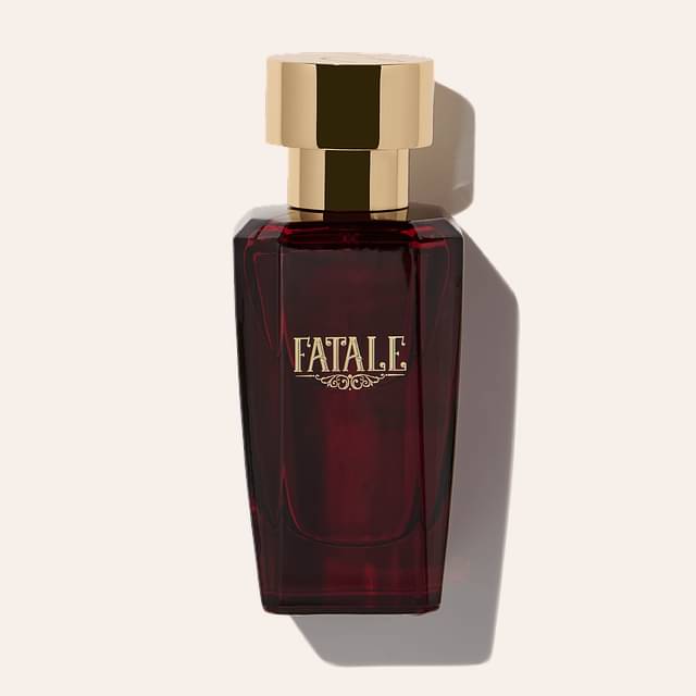 Curatrix Fatale