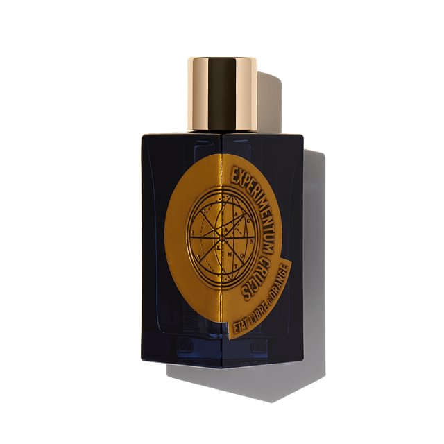Hailey Bieber perfume